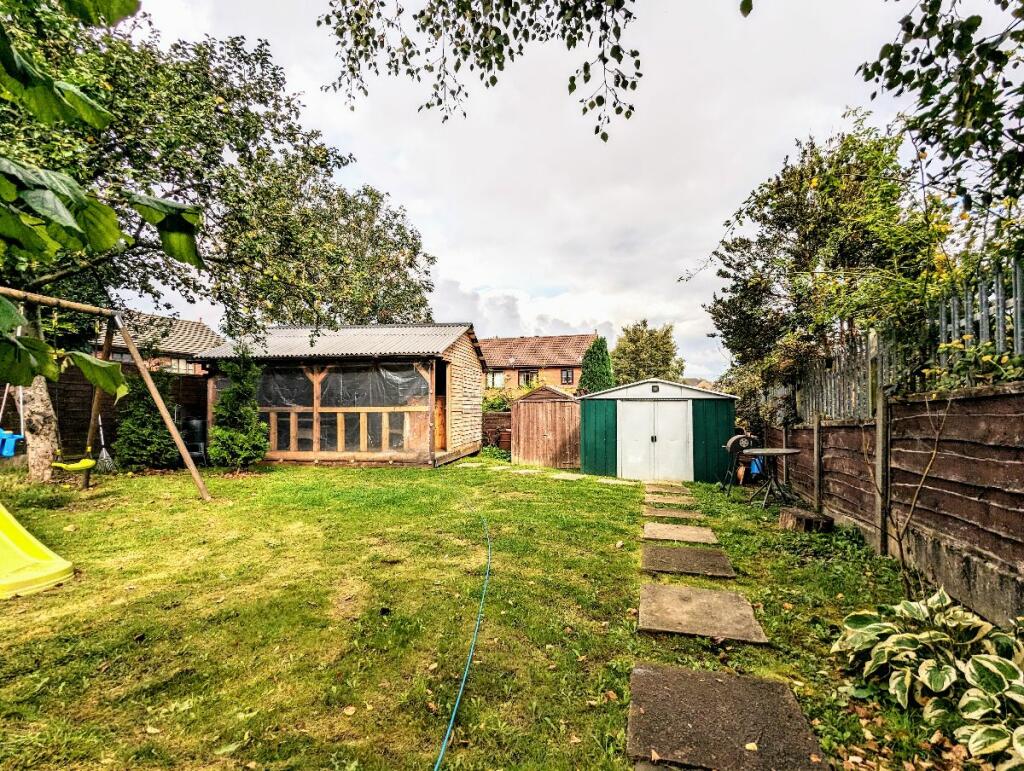 Additional property image - Parkfield Avenue, Farnworth, Bolton