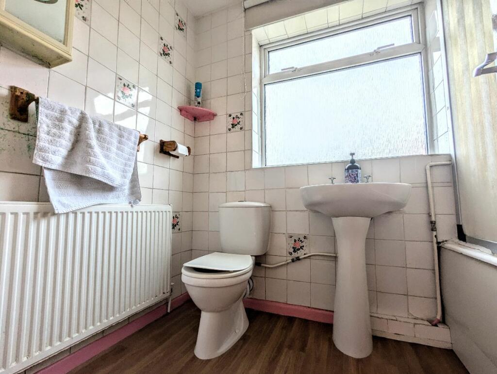 Additional property image - Trent Way, Kearsley, Bolton