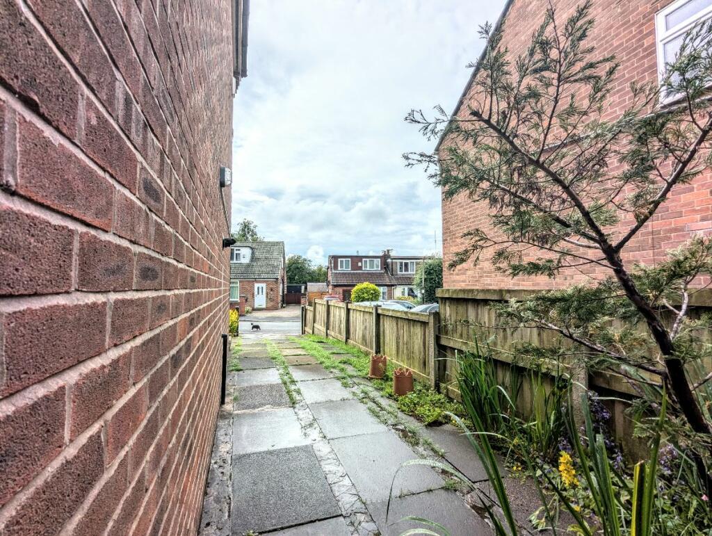 Additional property image - Trent Way, Kearsley, Bolton