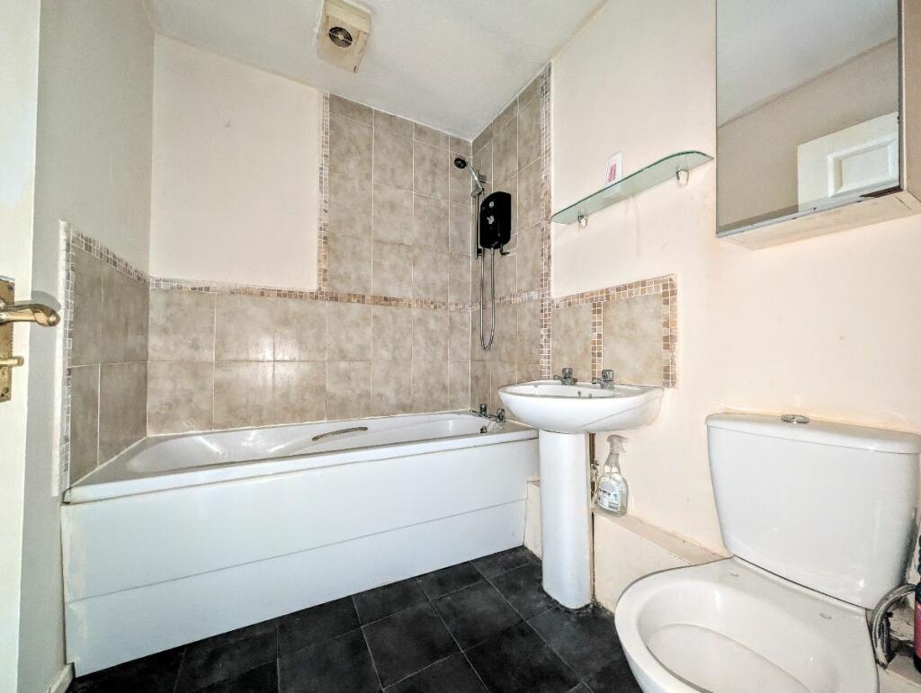 Additional property image - Flat , Shaw House, Moorfield Chase, Farnworth, Bolton