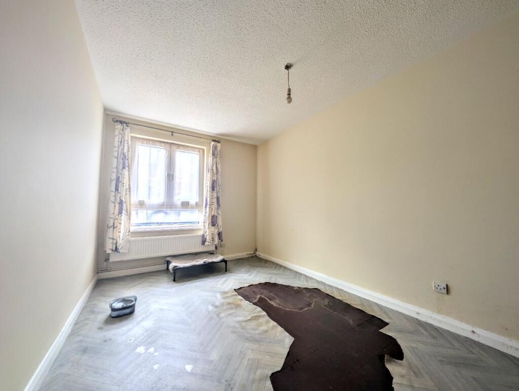 Additional property image - Aston Gardens, Farnworth, Bolton