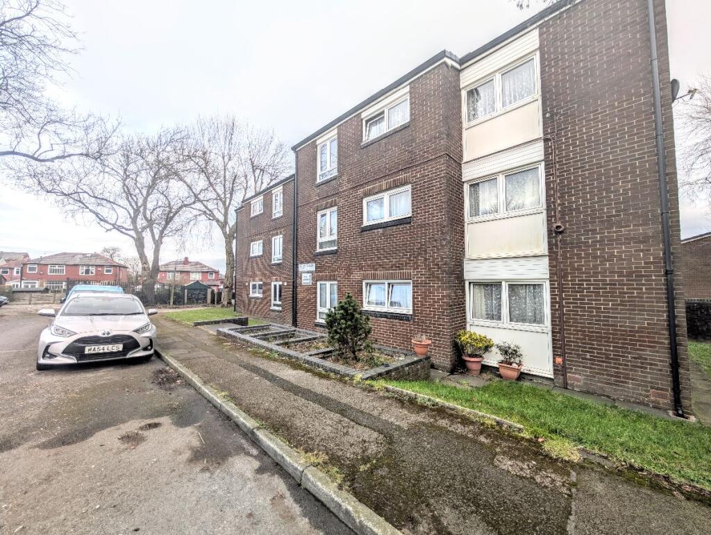 Additional property image - Aston Gardens, Farnworth, Bolton