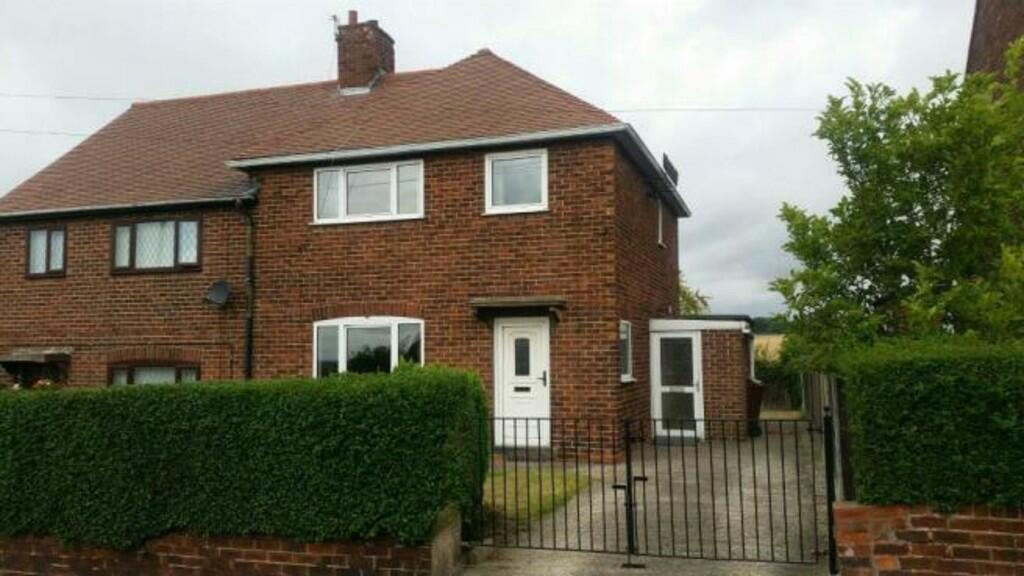 3 bedroom semidetached house for sale in Burnside, Thurnscoe, S63