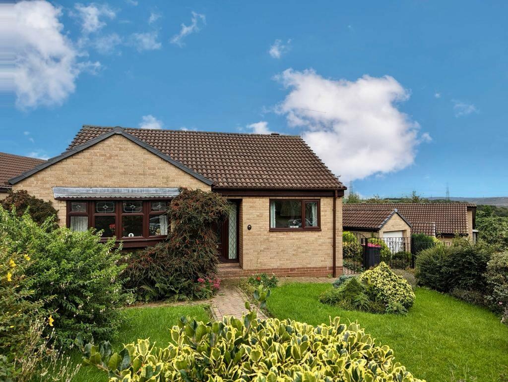 3 bedroom detached bungalow for sale in Saville Road, Whiston, S60