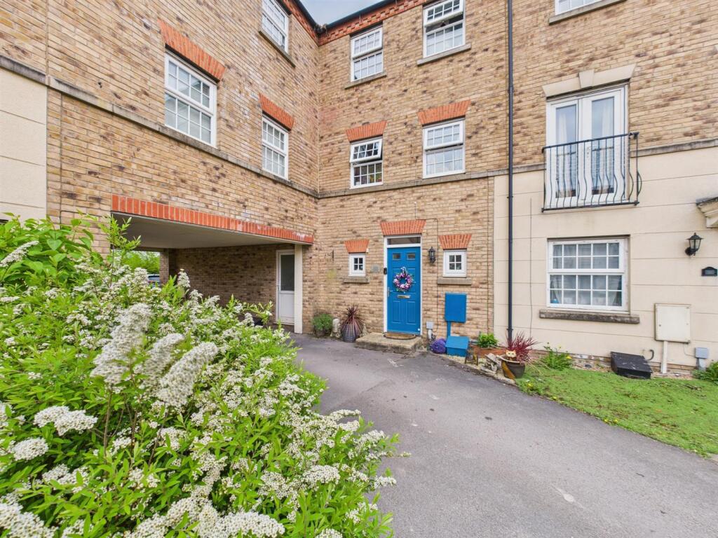 Main image of property: Squirrel Chase, Witham St. Hughs, Lincoln