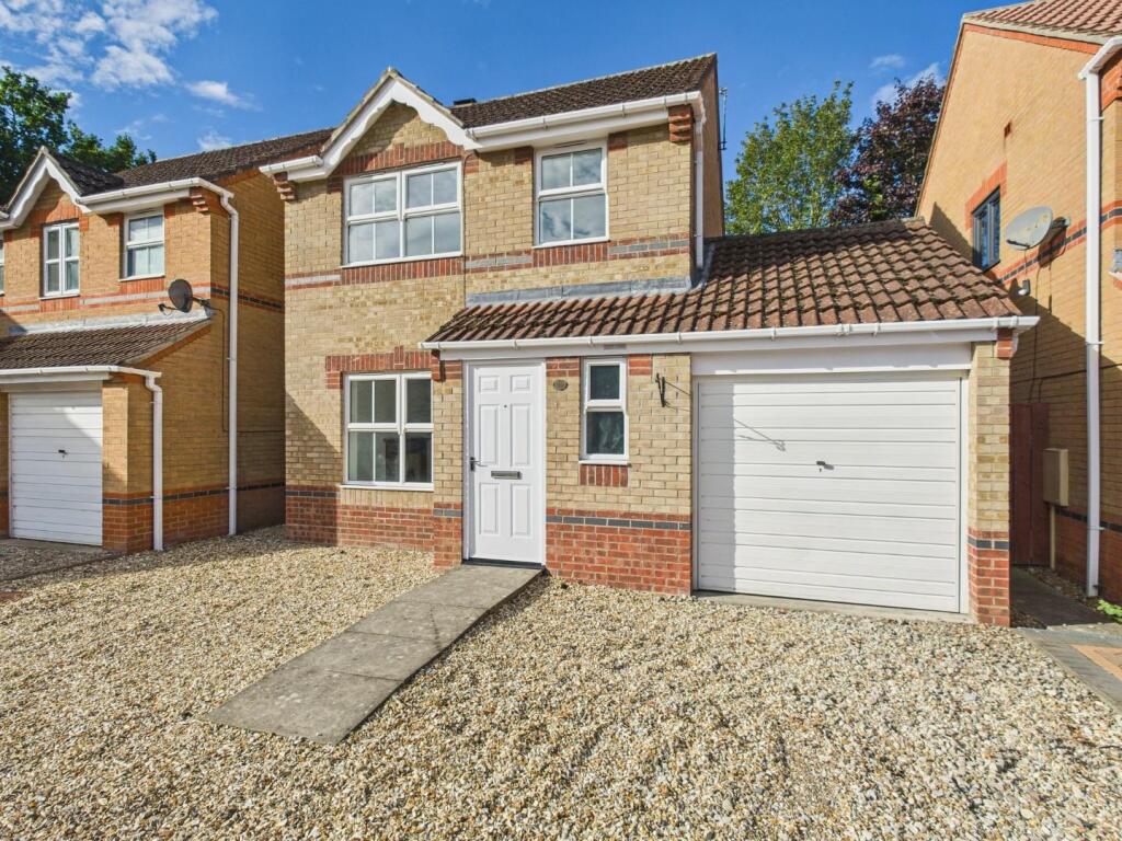Main image of property: Blackberry Close, South Hykeham, Lincoln