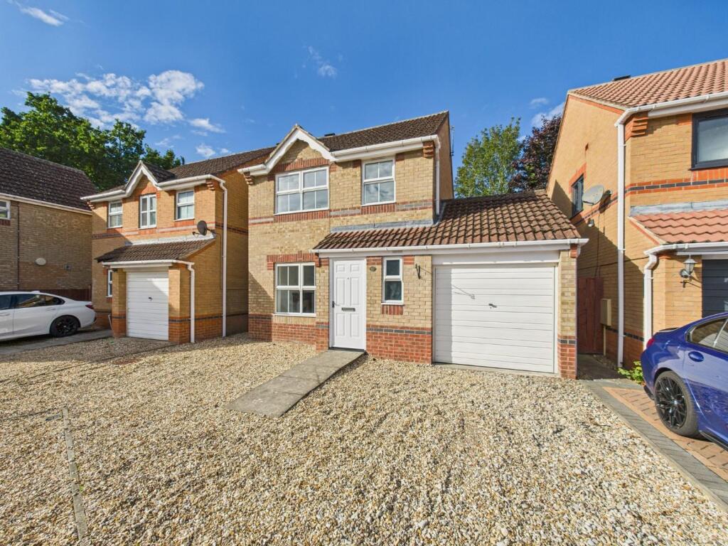 Main image of property: Blackberry Close, South Hykeham, Lincoln