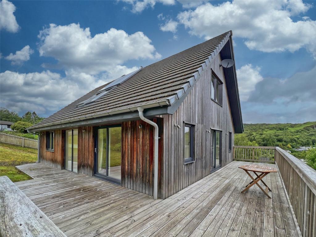 5 bedroom detached house for sale in Harbour Vista, Achnaglach