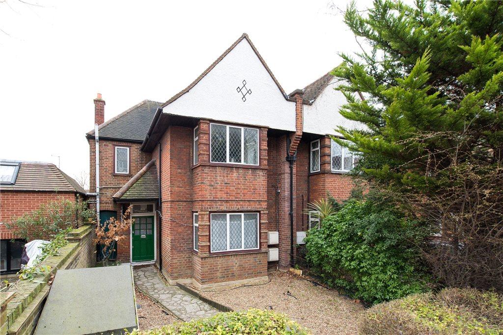 Studio flat for rent in Heathfield Road, Wandsworth, London, SW18