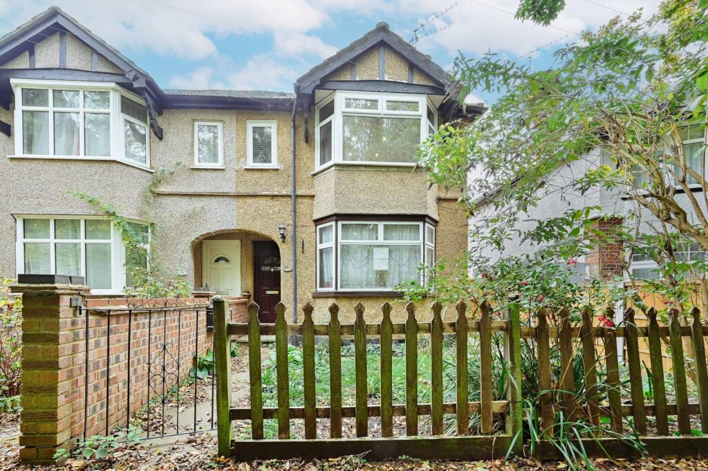 Main image of property: North Western Avenue, Watford, WD25