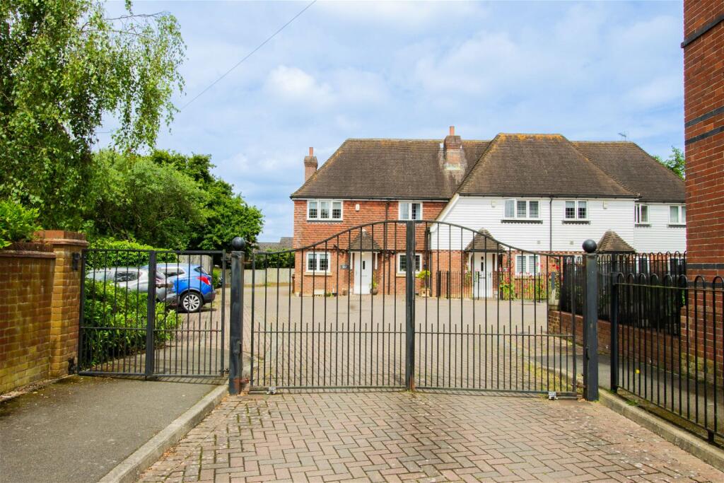 Main image of property: No Onward Chain In Hawkhurst