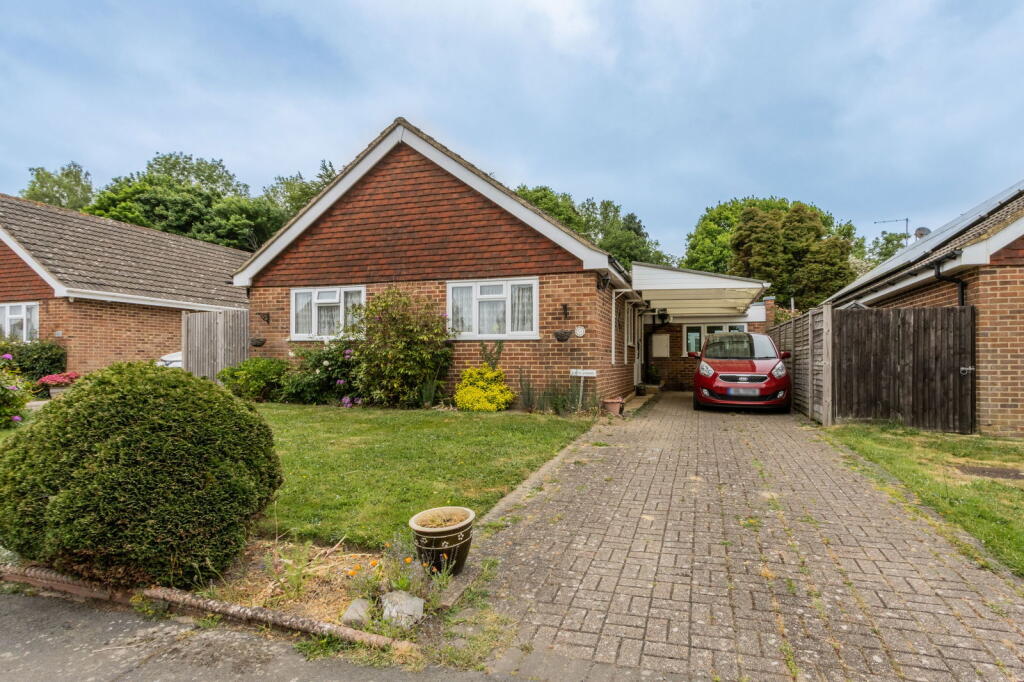 Main image of property: 1.2 Miles From Etchingham Mainline Station in Hurst Green