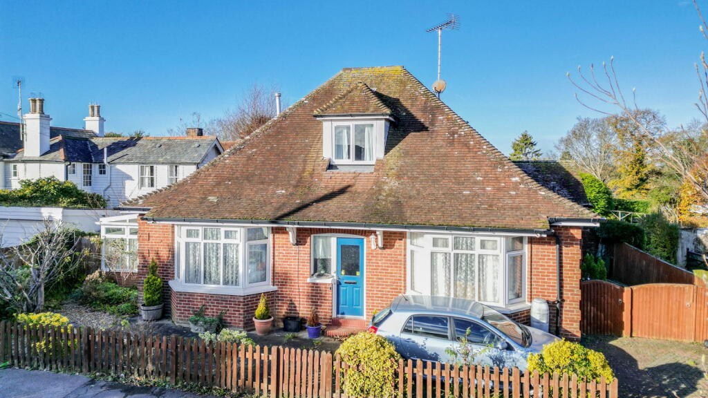 Main image of property: No-Onward-Chain In The Centre Of Hawkhurst