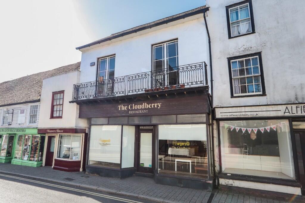Main image of property: Stone Street,Cranbrook,TN17 3HE