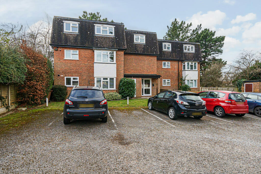 Main image of property: St. Georges Road, Farnham, GU9