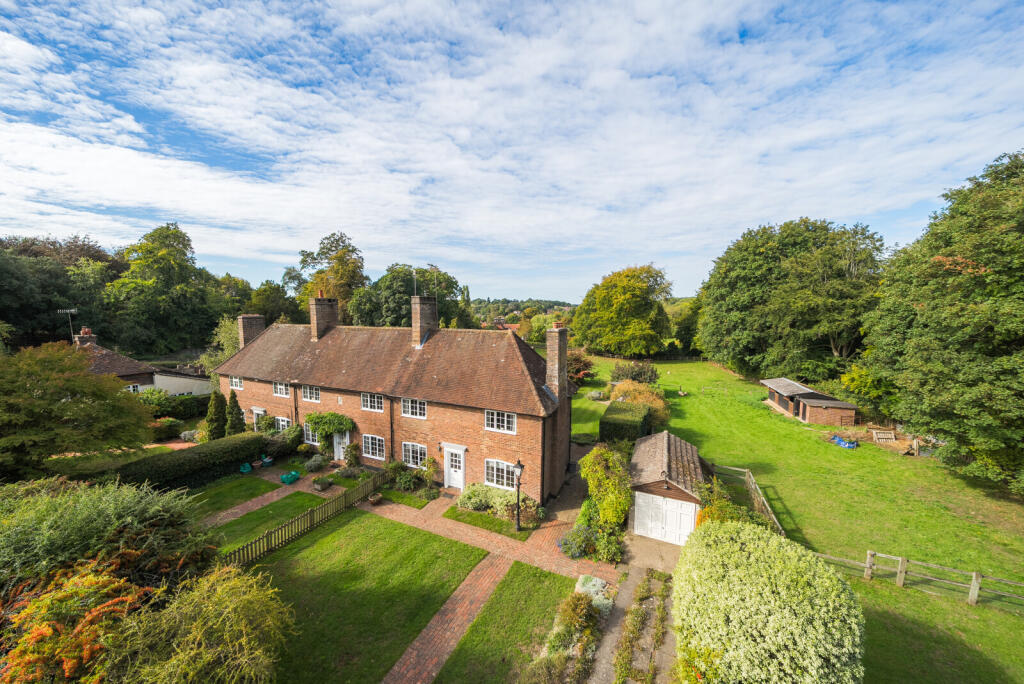 Main image of property: Harcourt Cottages, Puttenham Hill, Puttenham, GU3