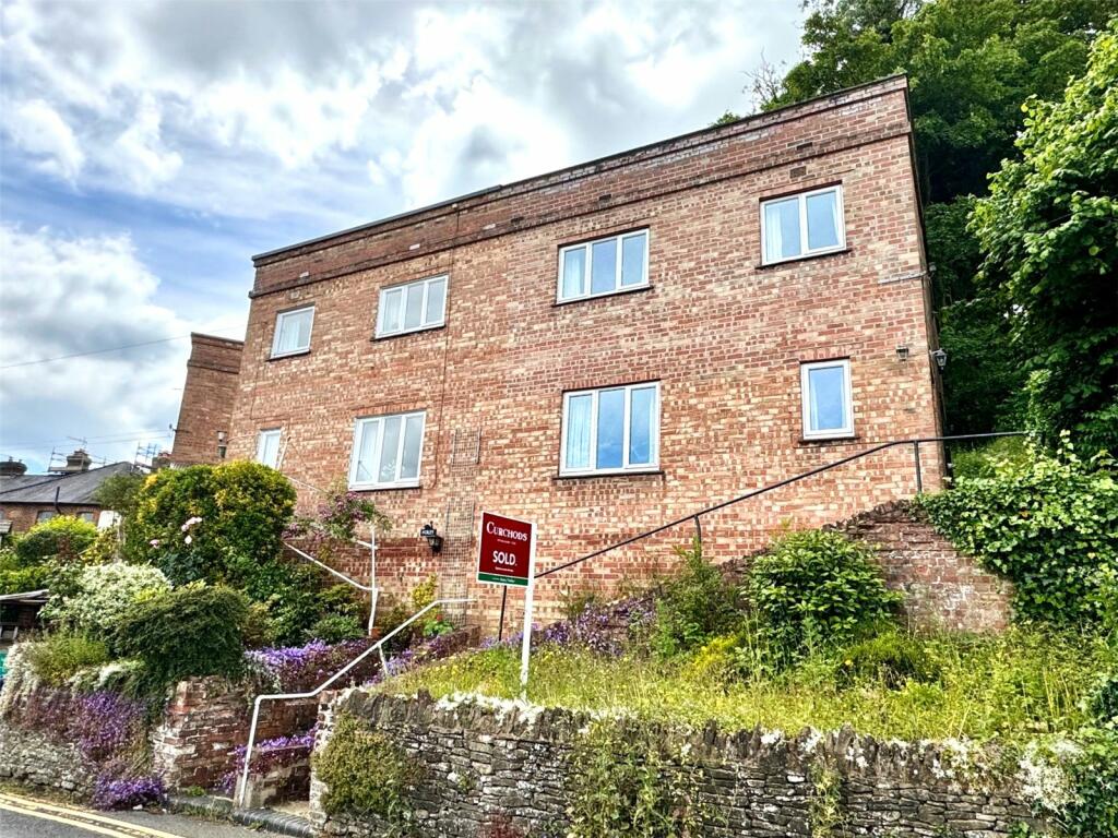 Main image of property: Croft Road, Godalming, GU7