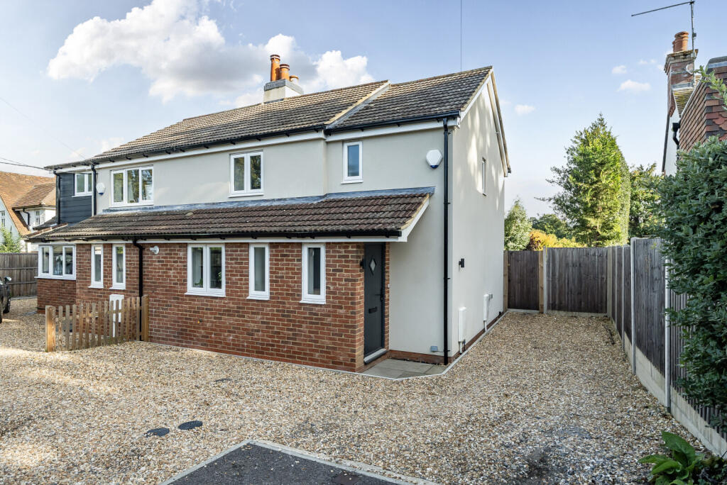 Main image of property: Sunnydell Lane, Wrecclesham, Farnham, GU10