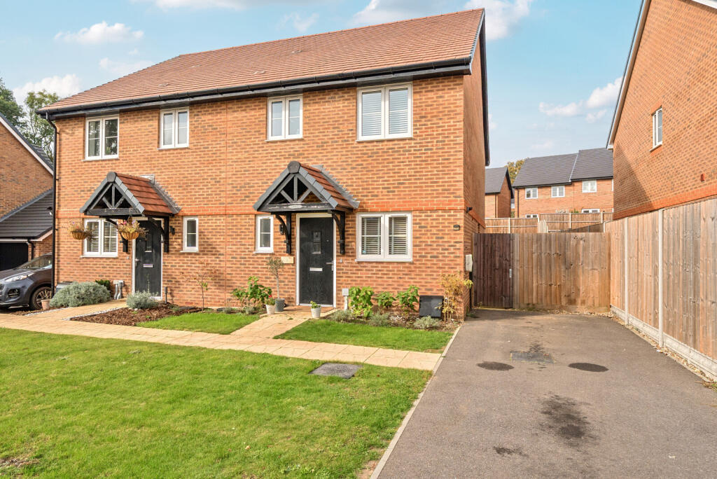 Main image of property: Verdun Street, Farnham, GU9