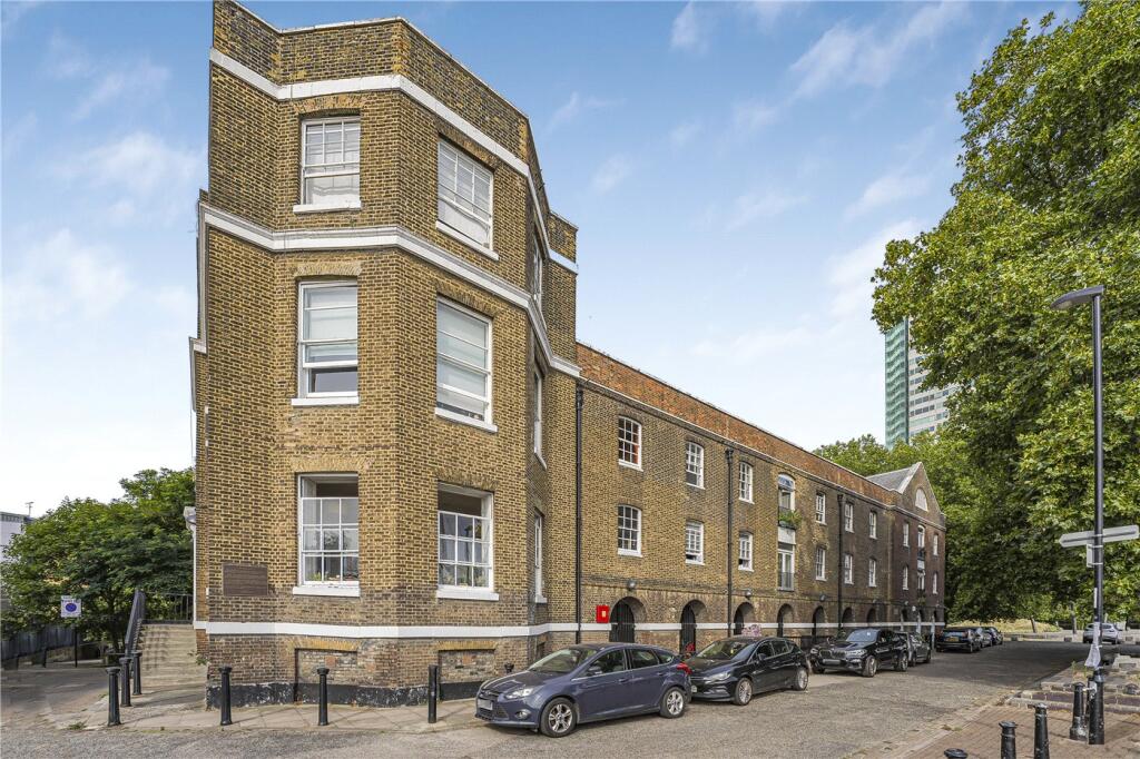 Main image of property: Foreshore, London, SE8