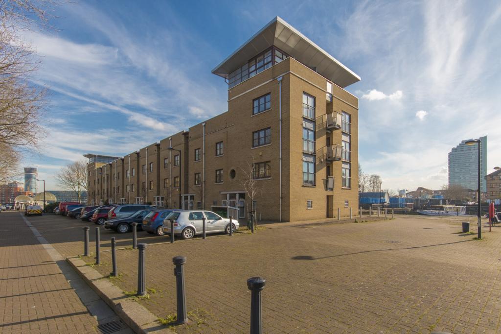 Main image of property: Dockmasters Quay, Rope Street, London, SE16