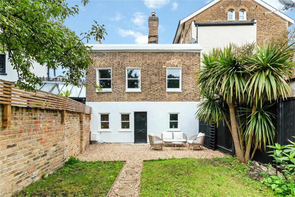 2 bedroom house for sale in Perry Vale, London, SE23