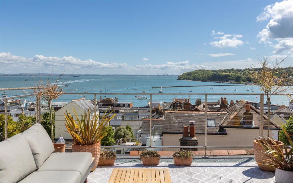 Main image of property: Cowes, Isle of Wight