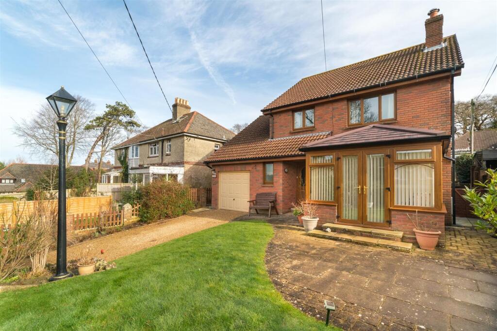 Main image of property: Avenue Road, Wroxall, Ventnor