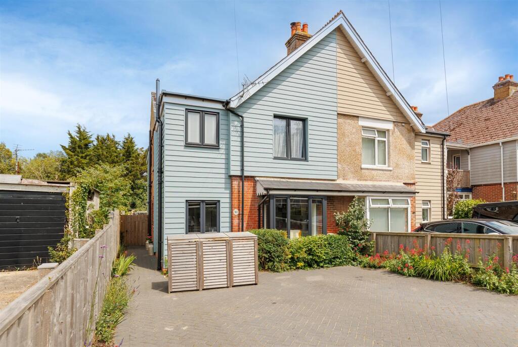 Main image of property: Gurnard, Isle of Wight