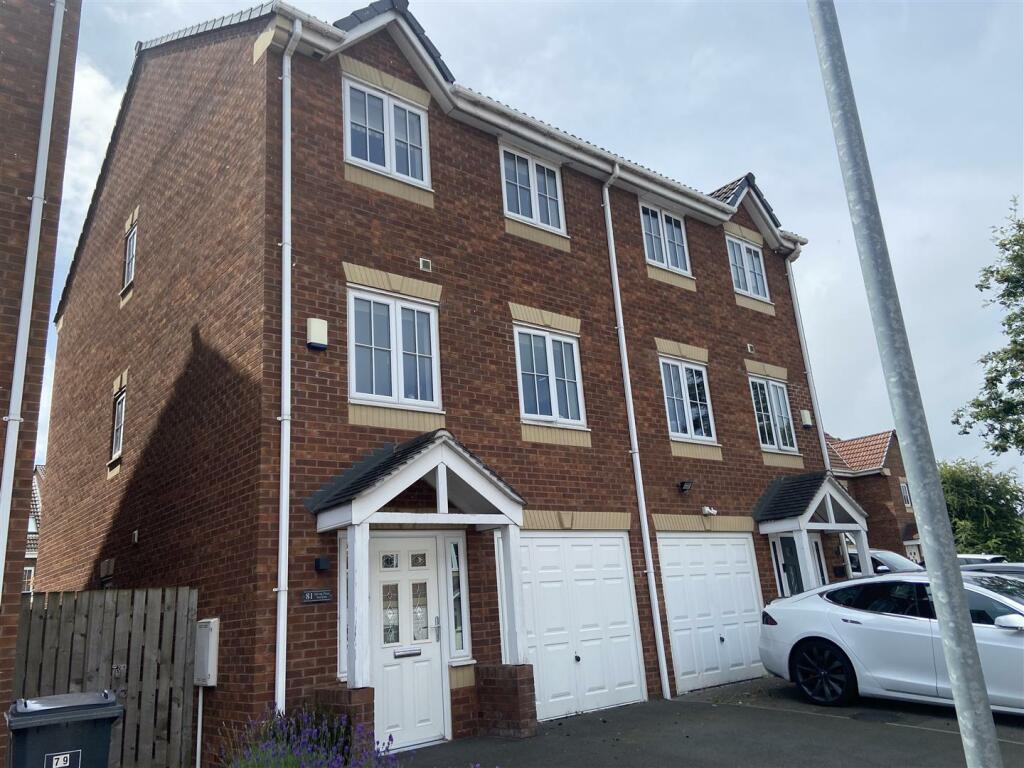 4 bedroom semidetached house for sale in Spring Place Gardens