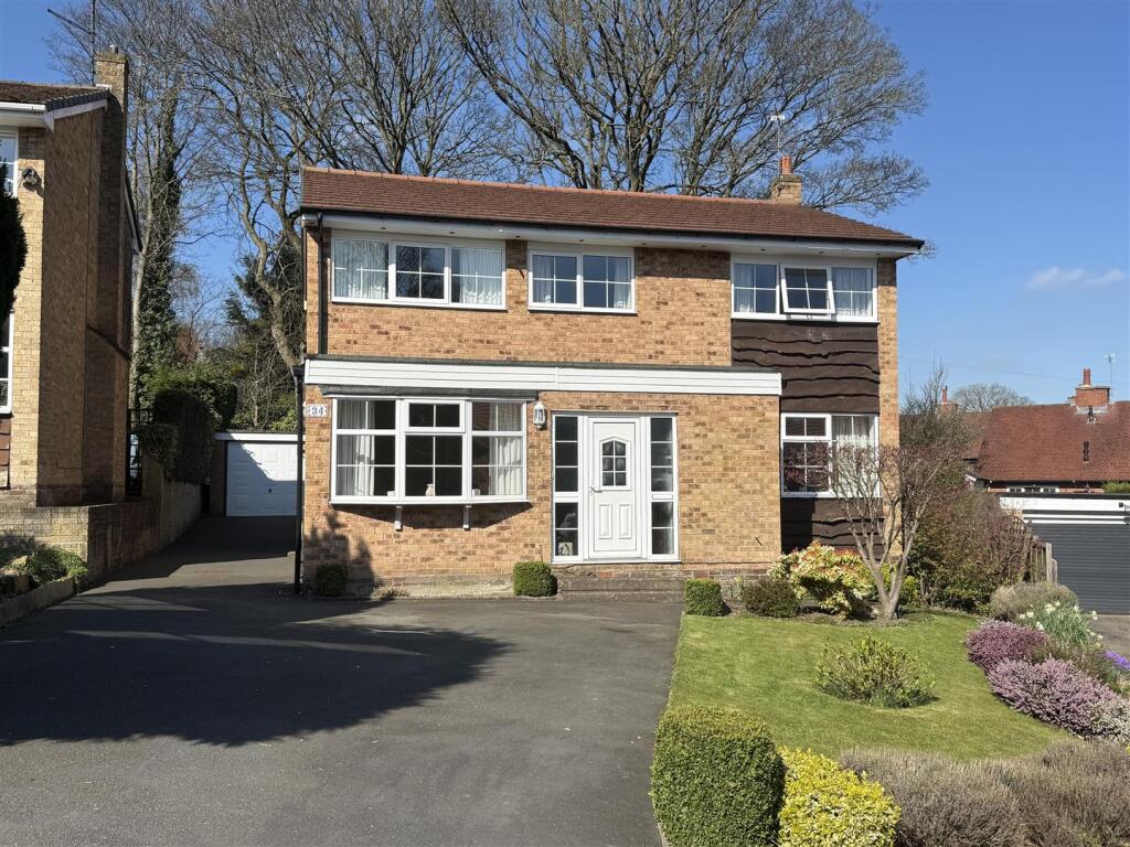 Main image of property: Cheviot Way, Mirfield