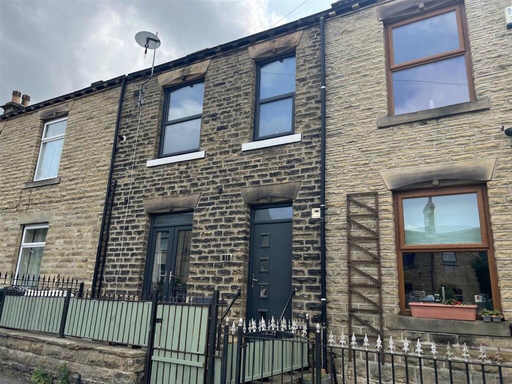 Main image of property: Nab Lane, Mirfield, WF14 9BN