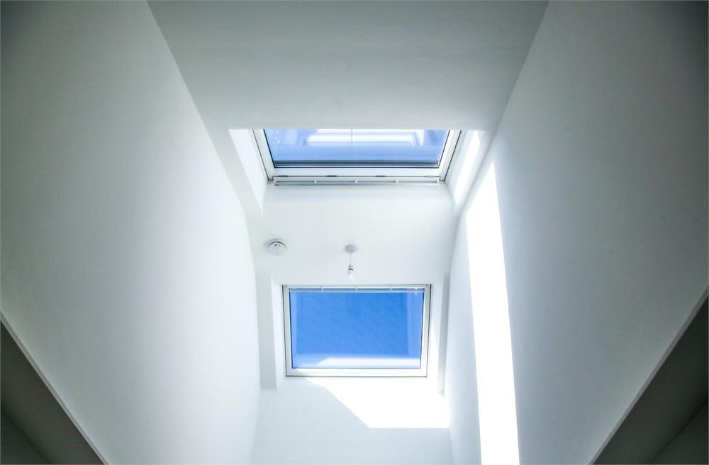 Martin Dyson Homes,Window