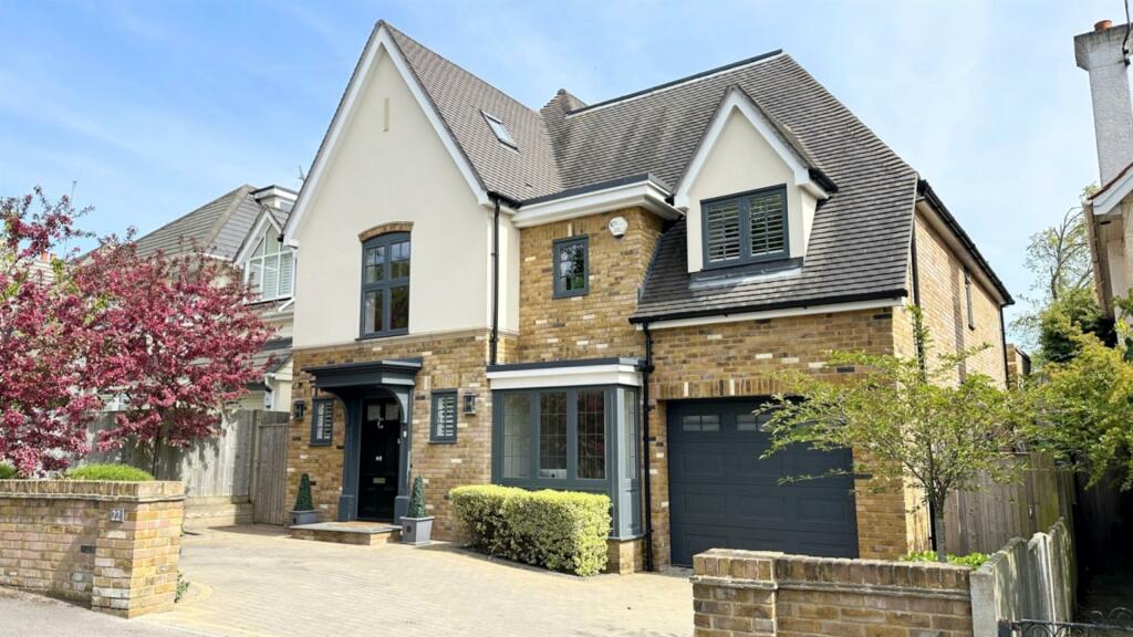 6 bedroom detached house for sale in Brownsea View Avenue, Lilliput, BH14