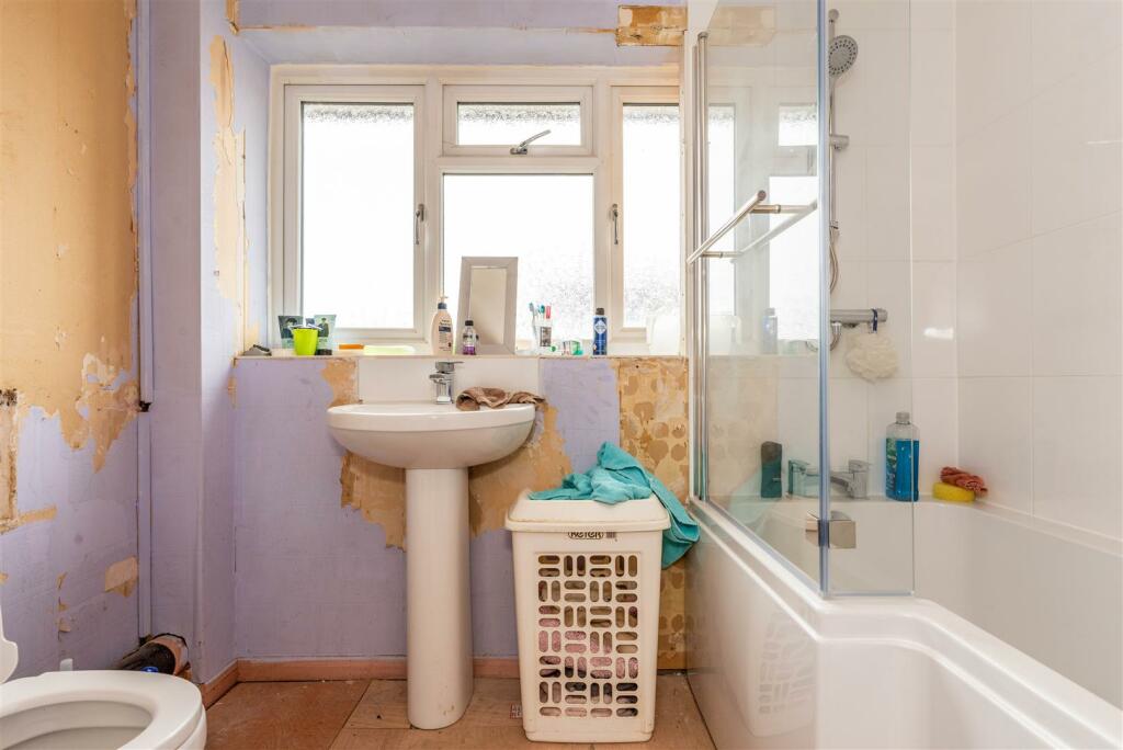Additional property image - Station Road, Castle Donington, Derby