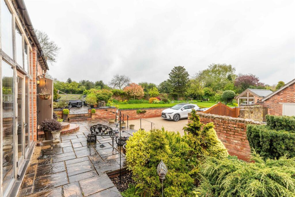 Additional property image - Hall Gate, Diseworth, Derby