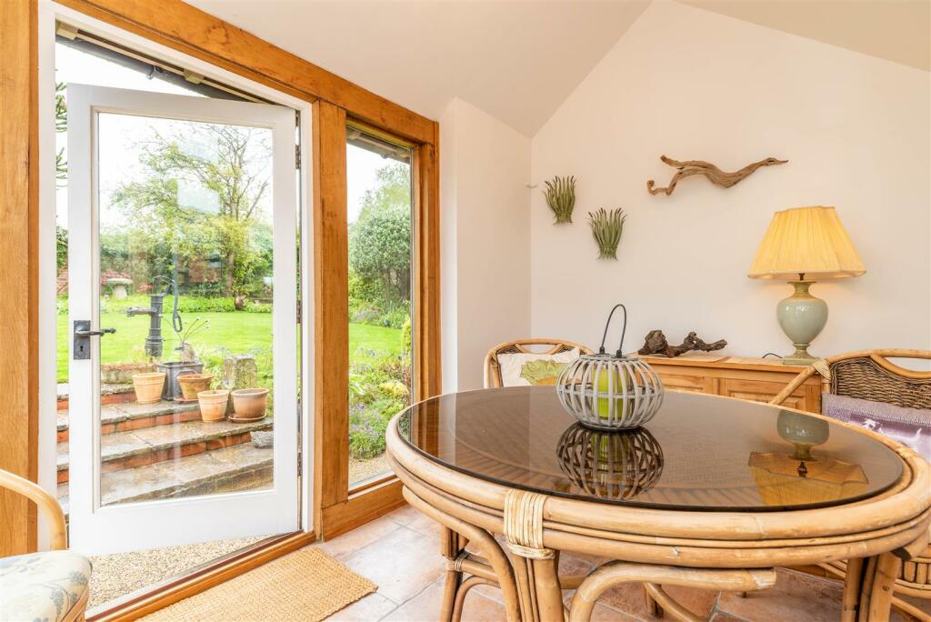 Additional property image - Hall Gate, Diseworth, Derby