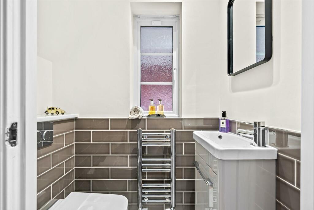 Additional property image - Glover Road, Castle Donington, Derby