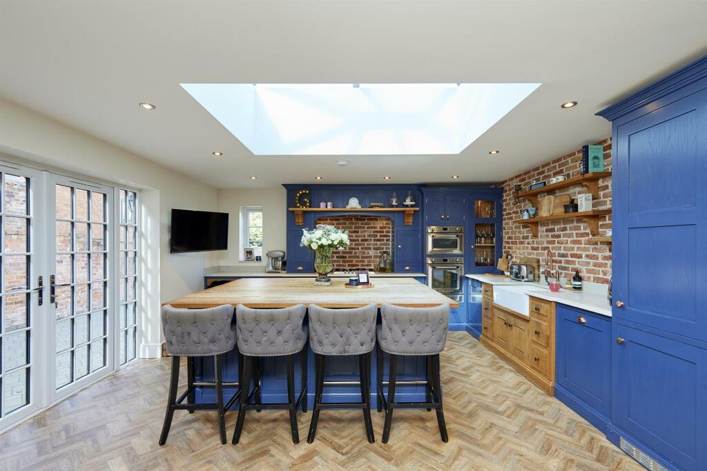 Additional property image - Market Street, Castle Donington, Castle Donington