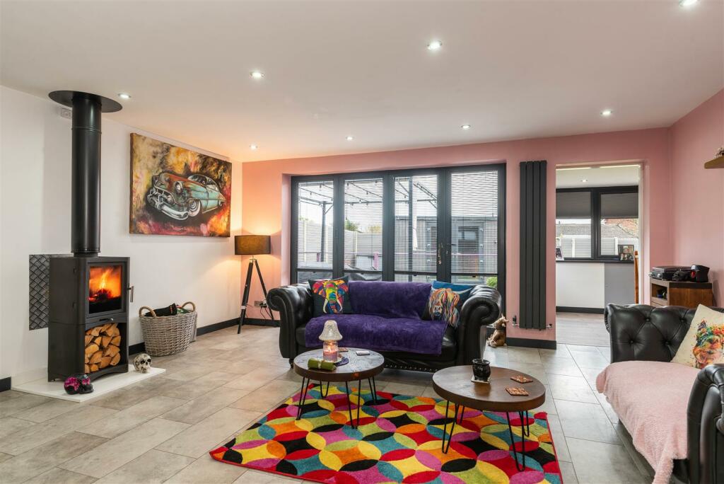 Additional property image - School Lane, Castle Donington, Derby