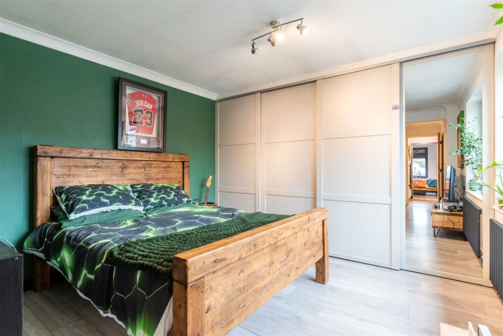 Additional property image - School Lane, Castle Donington, Derby