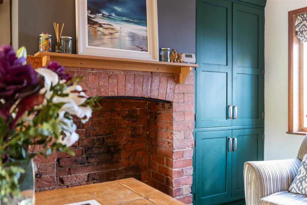 Additional property image - Cavendish Bridge, Shardlow, Derby
