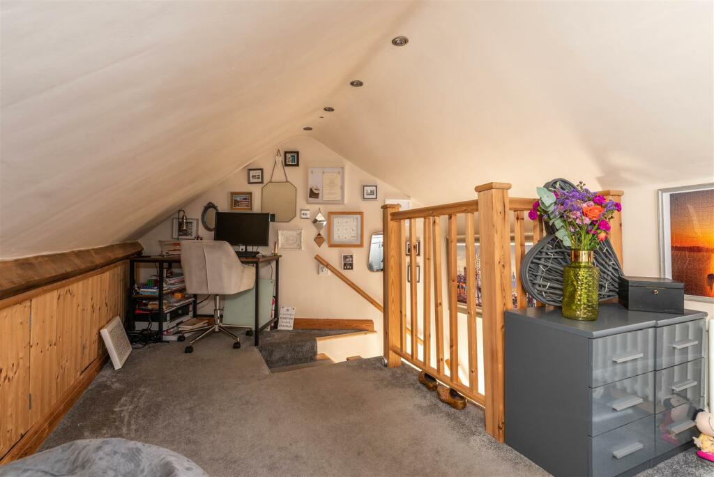 Additional property image - Cavendish Bridge, Shardlow, Derby