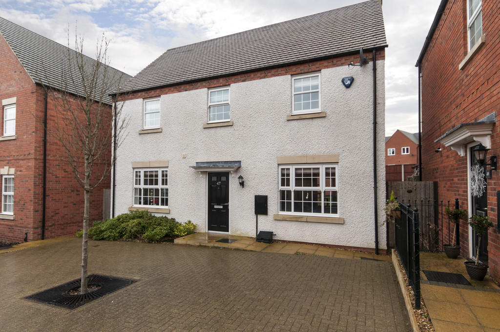 4 bedroom detached house for sale in Spitfire Road, Castle Donington , DE74