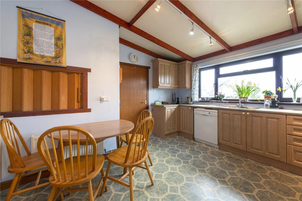 4 bedroom bungalow for sale in Sutton Montis, Yeovil, Somerset, BA22