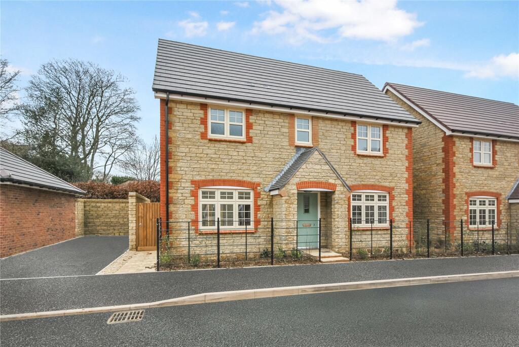 3 bedroom detached house for sale in 3 Angels Way, Milborne Port