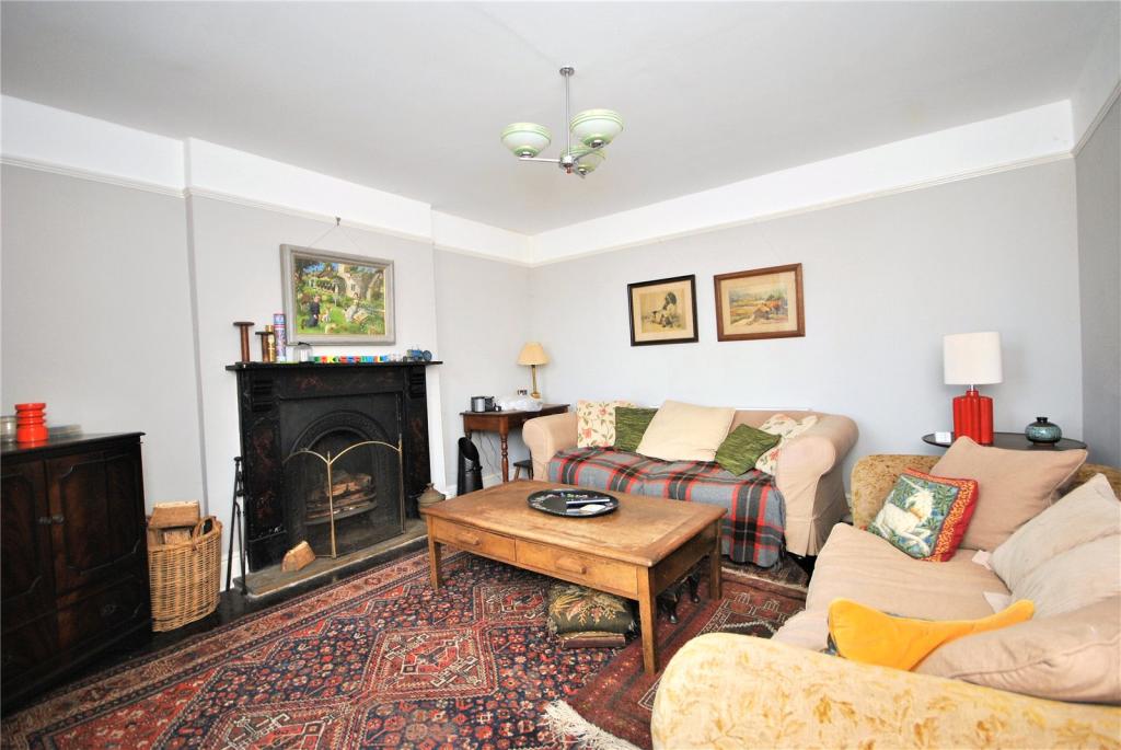 3 bedroom detached house for sale in Honiton, Devon, EX14