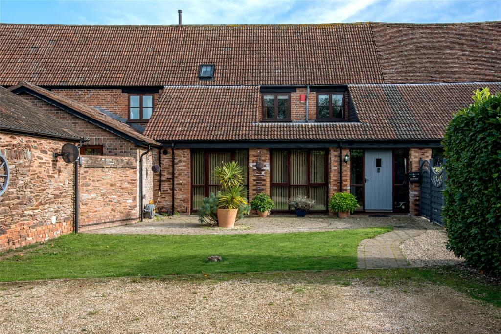 3 bedroom terraced house for sale in Hyde Lane, Bathpool, Taunton