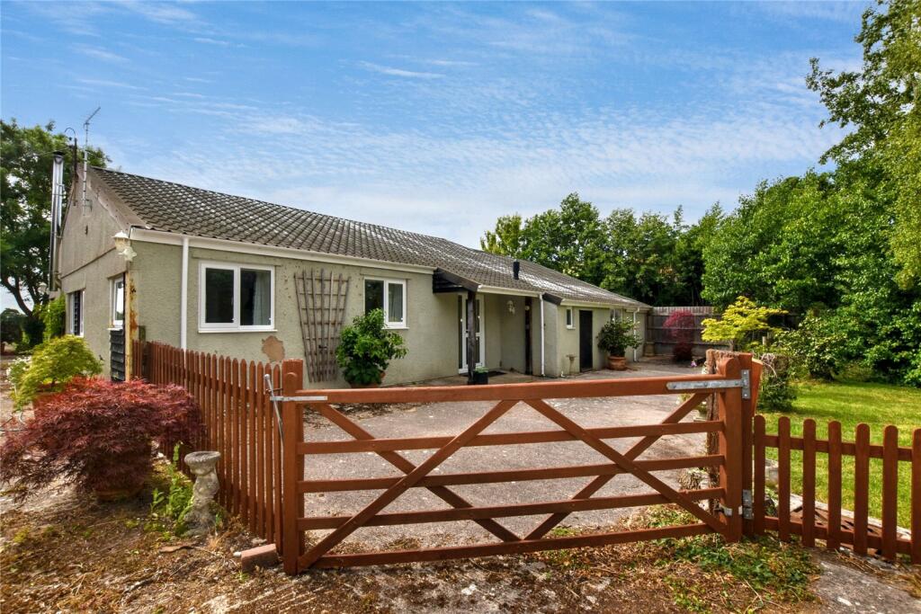 Main image of property: Smiths Farm, Fivehead, Taunton, Somerset, TA3