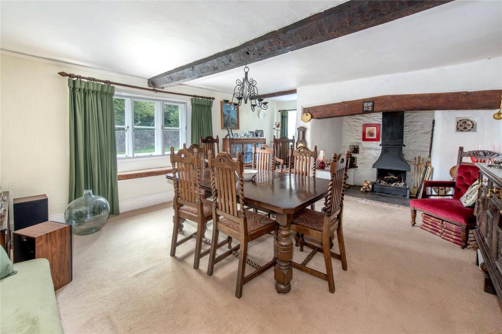 5 bedroom detached house for sale in Higher Durston, Taunton, Somerset, TA3